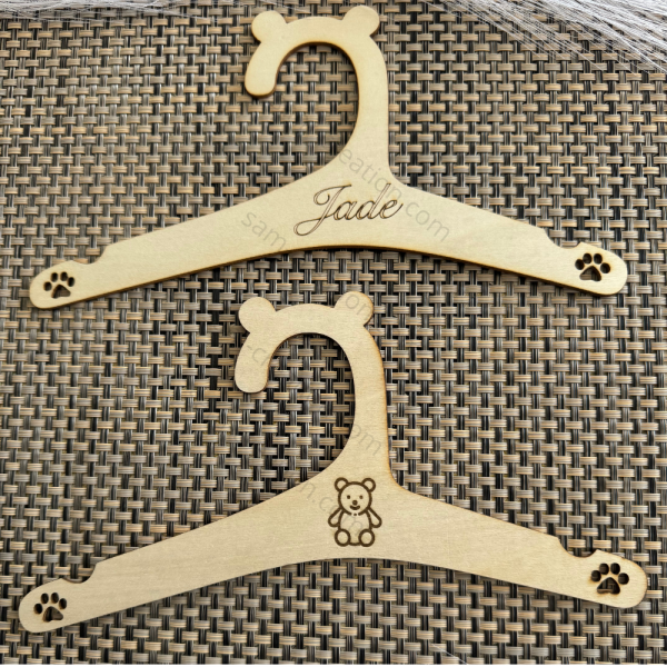 lot de 5 cintres enfant personnalisables