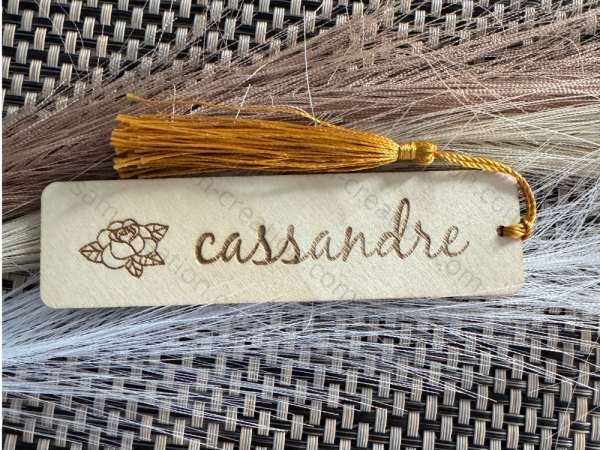 marque page en bois personnalisé ✨